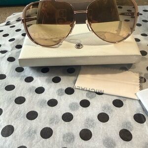 Michael Kors Chelsea aviator tan and rose gold Sunglasses with case